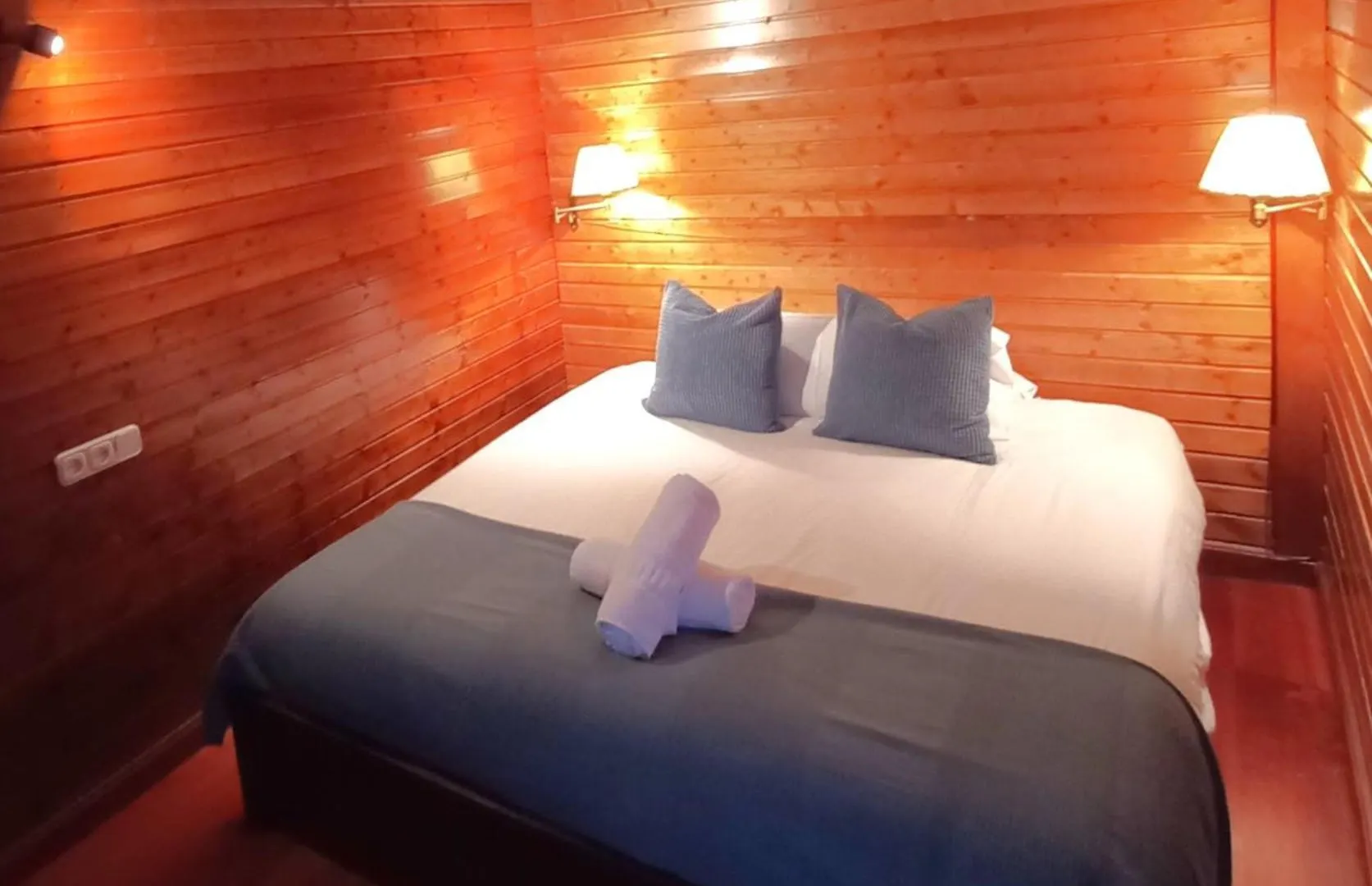 Bed And Snow Ski Zona Media Sierra Nevada 0*,